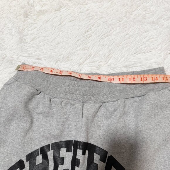 Unisex SHEEESH Fleece Athleisure Short in Black Gray Size Extra Large - Picture 2 of 5